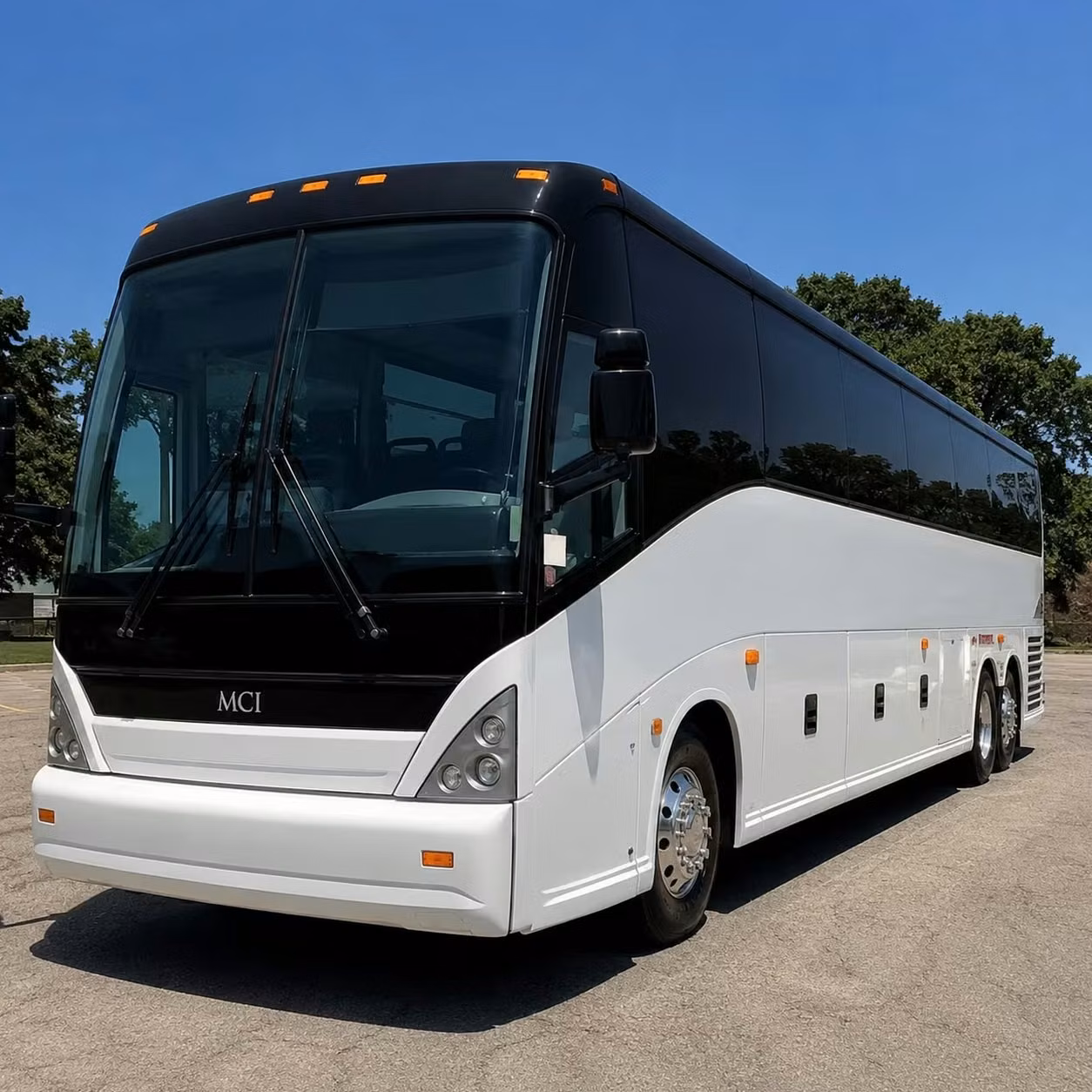 it s easy to arrange group transfers to newport news williamsburg international airport