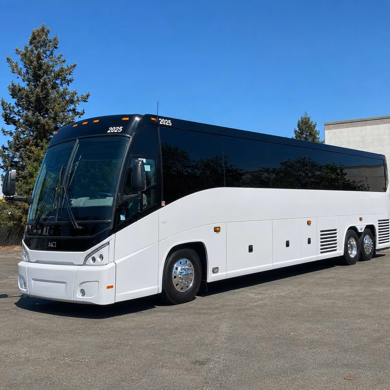 you can find and book long distance transportation in virginia beach and any nearby city